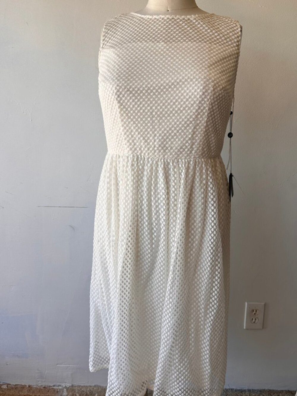 NWT Adrianna Papell White Dress 16